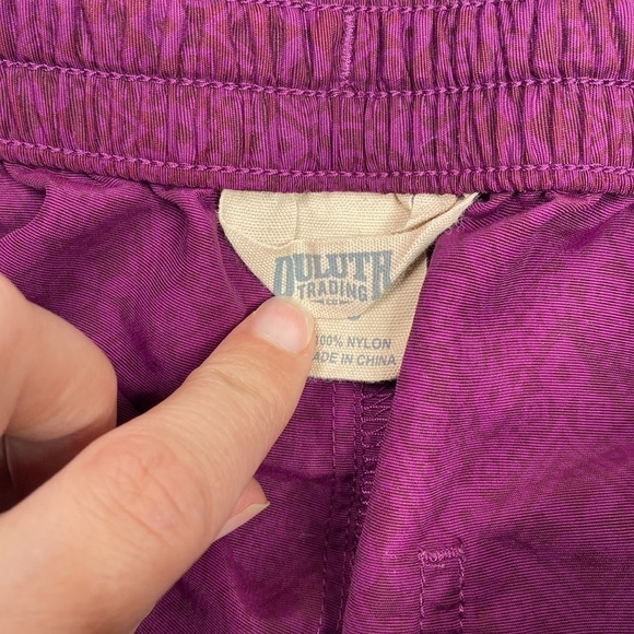 Duluth Trading Co Pink Go Go 7" Geometric Stretch Shorts Size Small - Picture 7 of 9